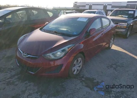 2016 Hyundai Elantra Se z USA, uszkodzony, nr VIN 5NPDH4AE2GH733983